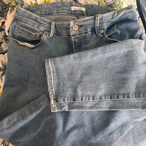 Good American Light Blue Straight Leg Jeans